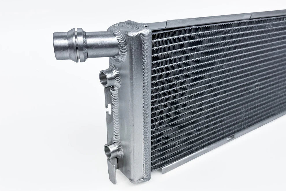 CSF High-Performance All-Aluminum Center Radiator Porsche 992 Carrera / Turbo / GT3