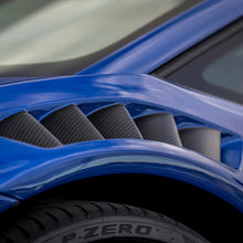 Load image into Gallery viewer, Vorsteiner Lamborghini Huracan Novara Edizione Aero Front Fenders w/Integrated Vents and Splash Shields (2x2 Gloss Carbon)