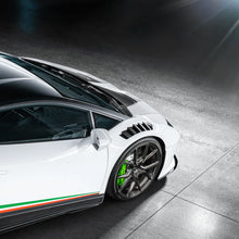 Load image into Gallery viewer, Vorsteiner Lamborghini Huracan Novara Edizione Aero Front Fenders w/Integrated Vents and Splash Shields (2x2 Gloss Carbon)