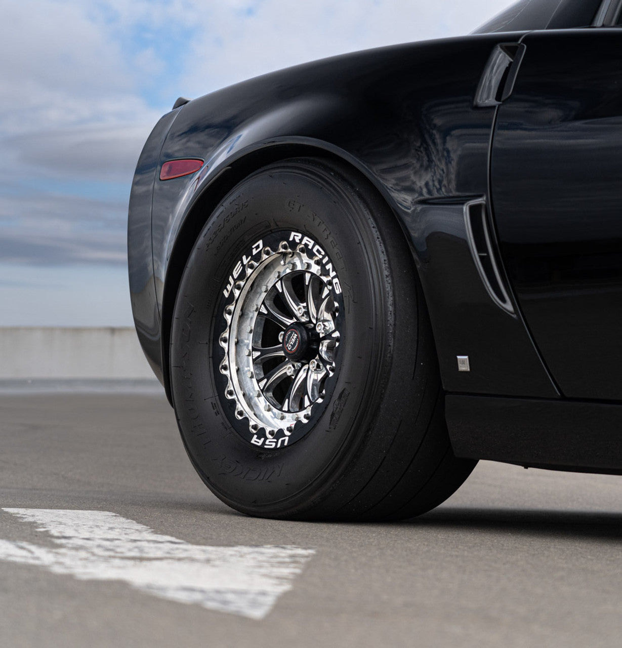 Weld 15x10 Vitesse Beadlock C6 / C7 Corvette (2006-2019)